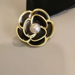 CHANEL | Other | Authentic Chanel Ribbon Camellia Pearl Gift  display picture 1